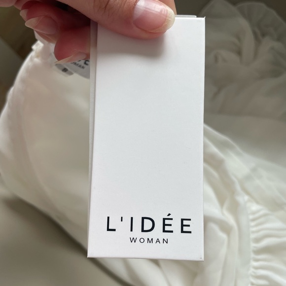 L’idee Woman Classique Gown - Picture 4 of 8